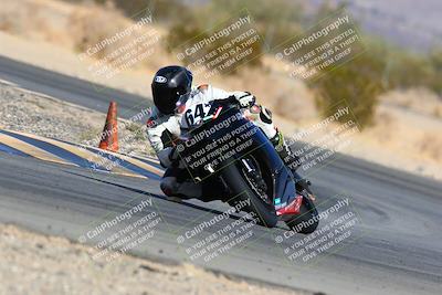 media/Jan-16-2022-CVMA (Sun) [[7f3d92989d]]/Race 2 Supersport Middleweight/